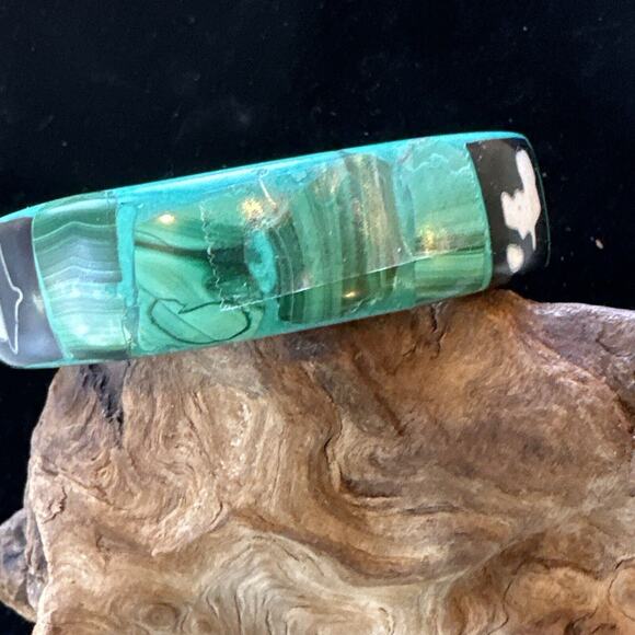 Vintage Malachite Inlay Green Stone 2.7 Oz Bangle Bracelet 1/2” Wide - Picture 4 of 9